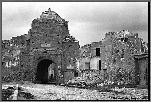 Belchite 02